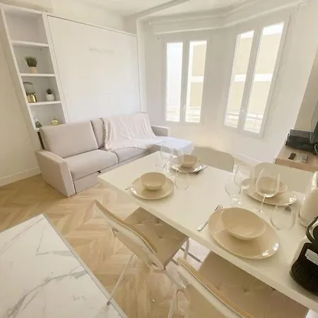 Appartement 2P Idealement Place Juan Les Pins Exterior photo
